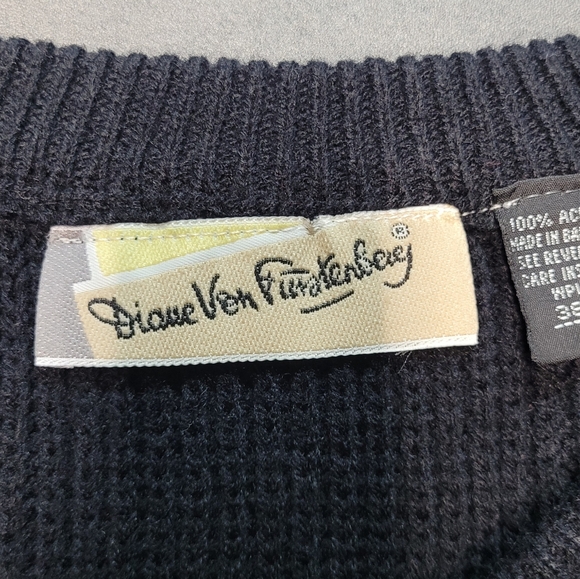 Diane Von Furstenberg Black V-neck Vintage Sweater - Picture 6 of 11